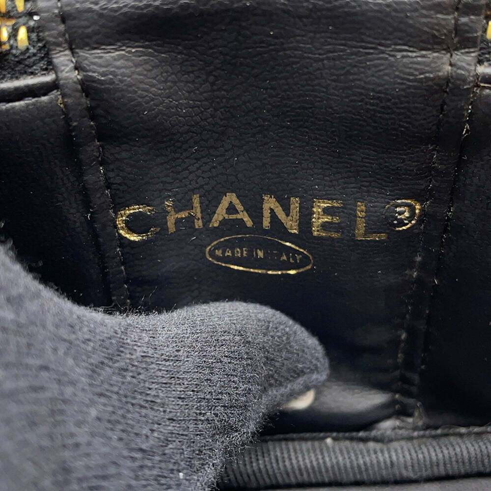 CHANEL Black Caviar Leather Logo Vanity Bag - Picture 16 of 16